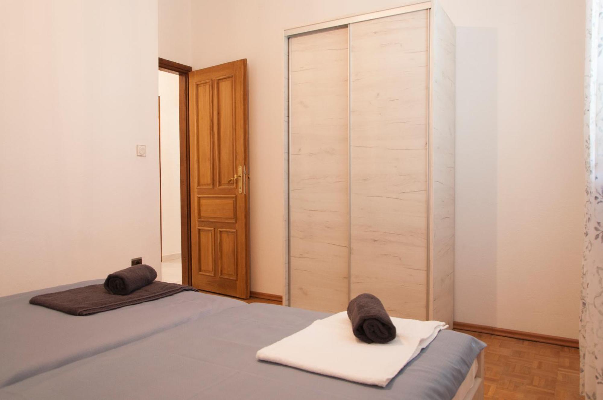 Domus Albus Apartment Zadar Bagian luar foto