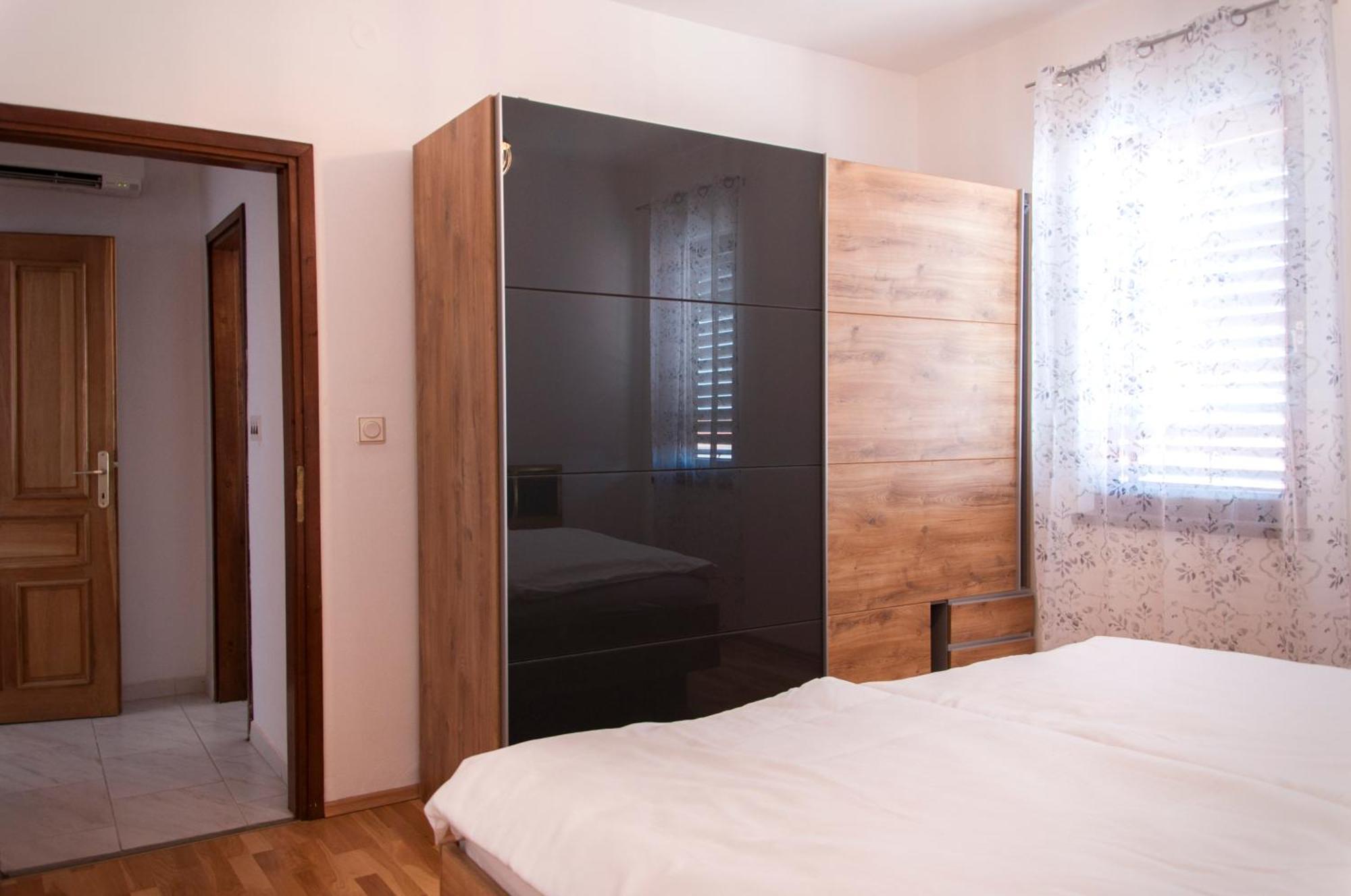 Domus Albus Apartment Zadar Bagian luar foto